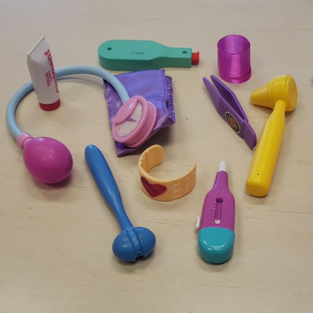 Toy - Picture 2 of 2